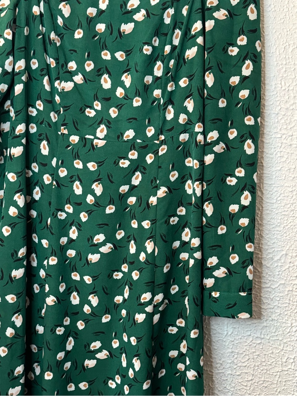 FRNCH Green Floral Off-Shoulder Long Sleeve Dress - Picture 3 of 6